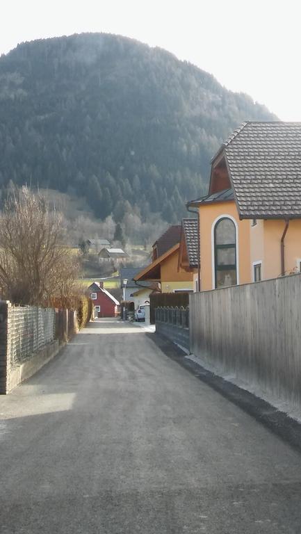 Ferienhaus Tuechler Tamsweg Luaran gambar
